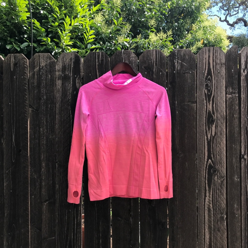 Ivivvia 14 gradient pink top